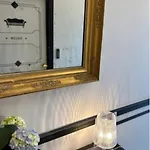 Maison Du Roi Отель типа 