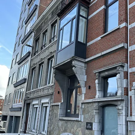 Maison Du Roi Bed & Breakfast *